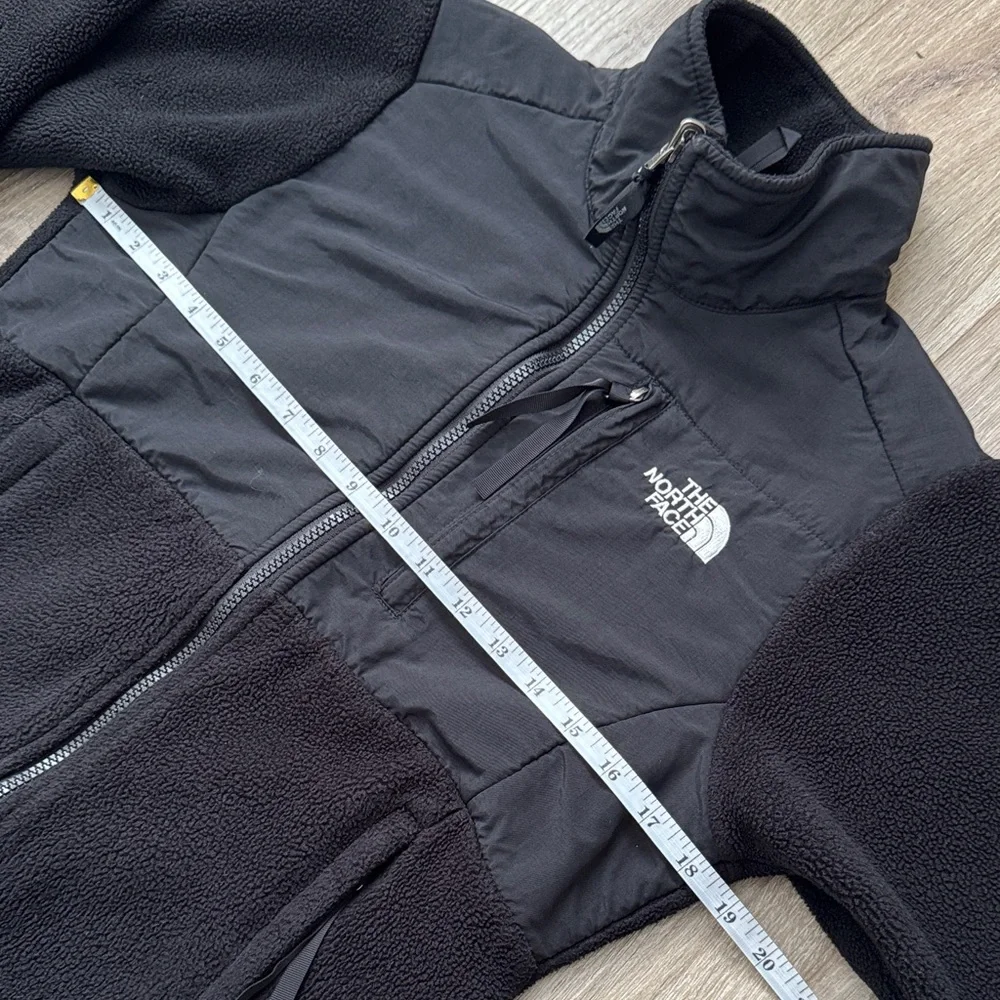 The North Face Women’s Black Full-Zip Fleece Jacket Size XS - Picture 5 of 9